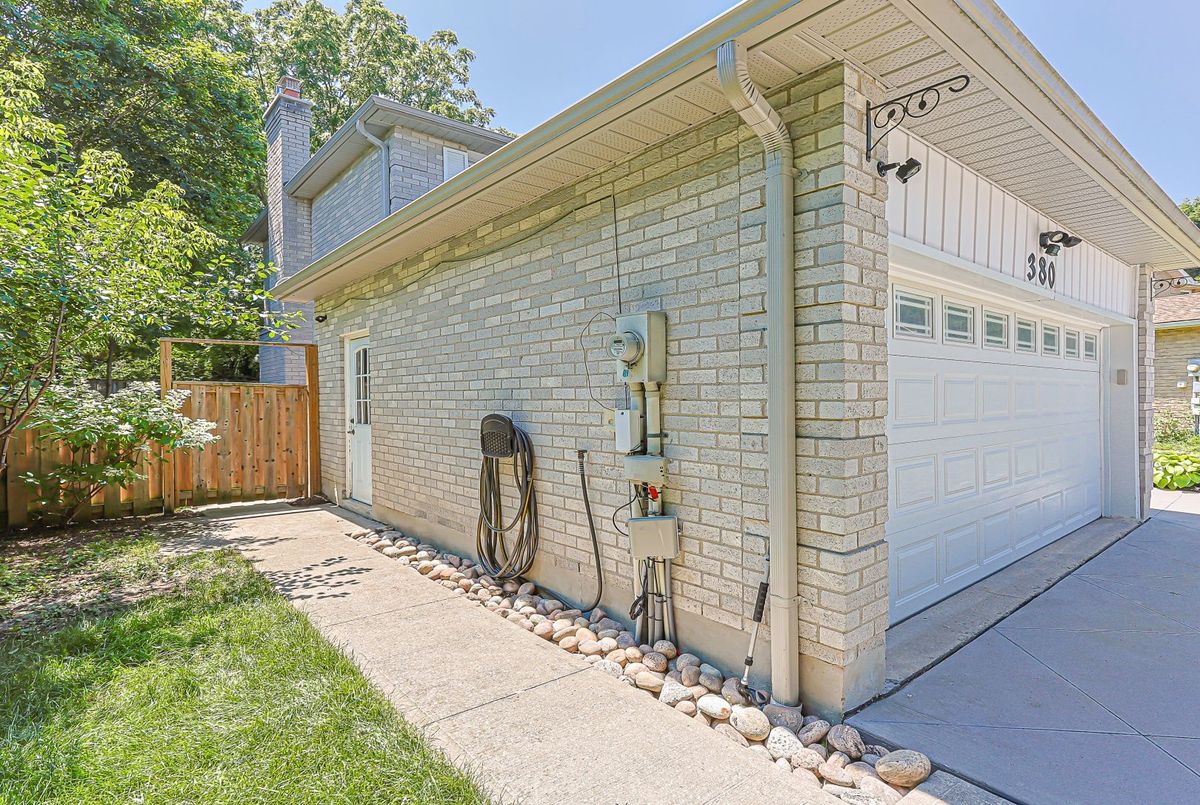 380 Selby Crescent 380 Selby Crescent Newmarket