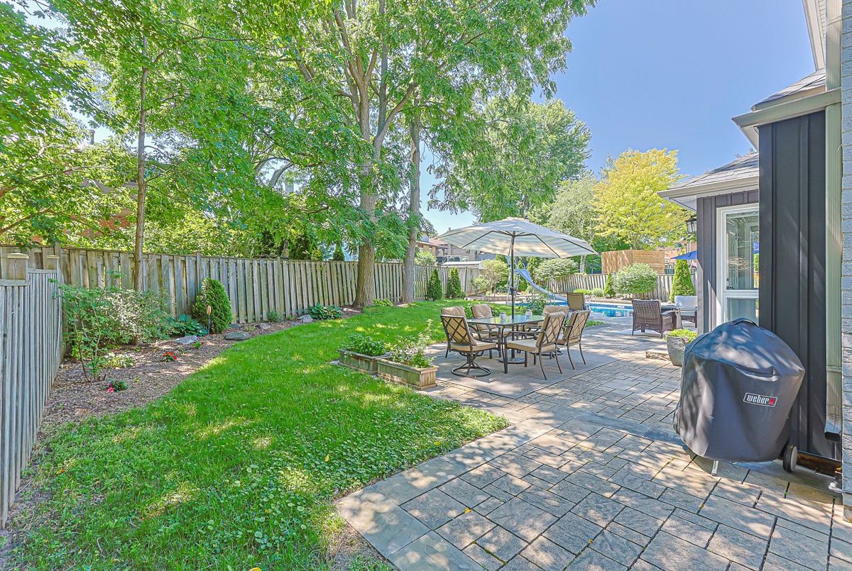 380 Selby Crescent 380 Selby Crescent Newmarket