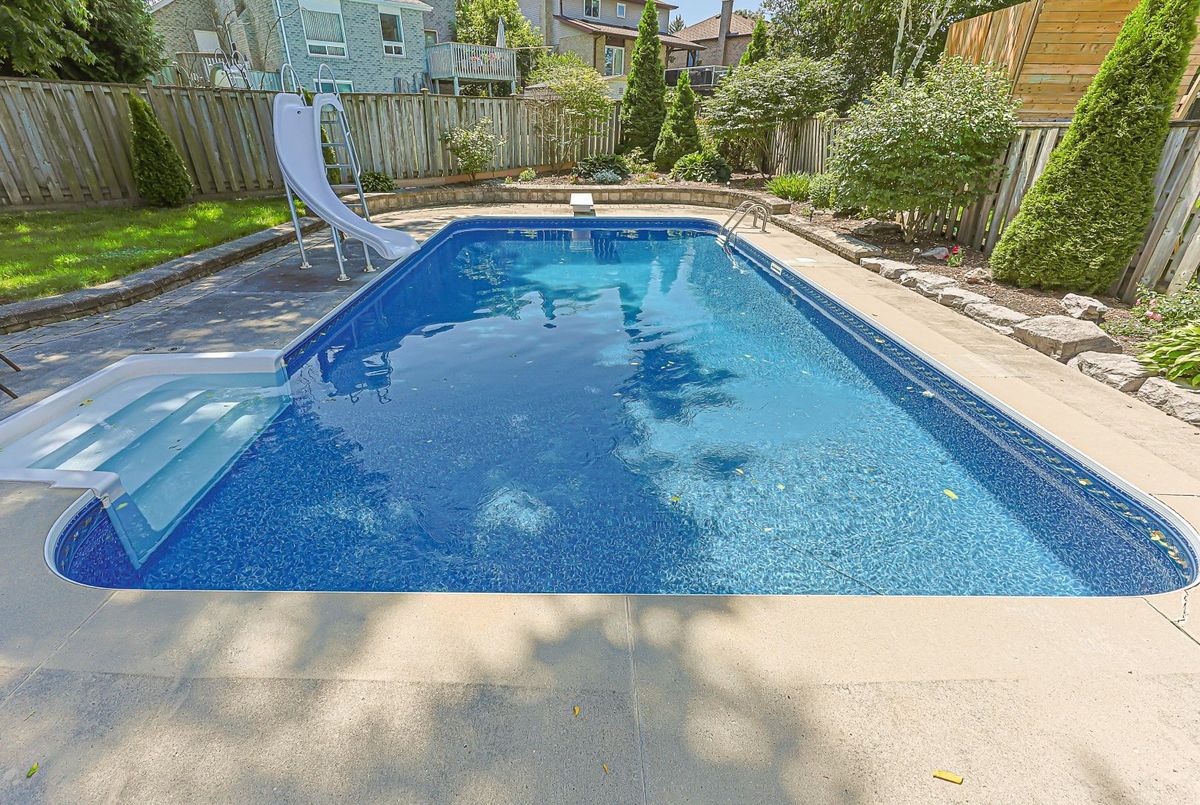 380 Selby Crescent 380 Selby Crescent Newmarket