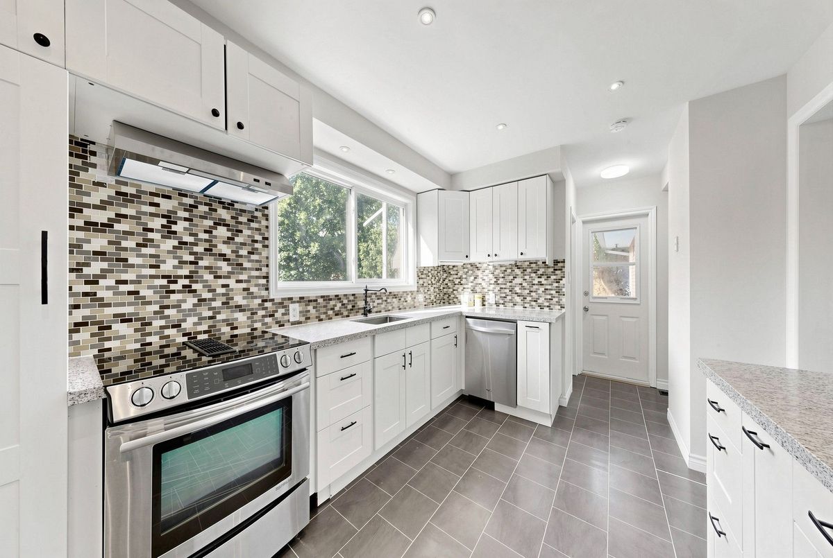 126 Sherwood Forest Drive 126 Sherwood Forest Drive Markham
