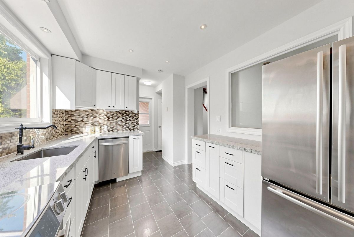 126 Sherwood Forest Drive 126 Sherwood Forest Drive Markham