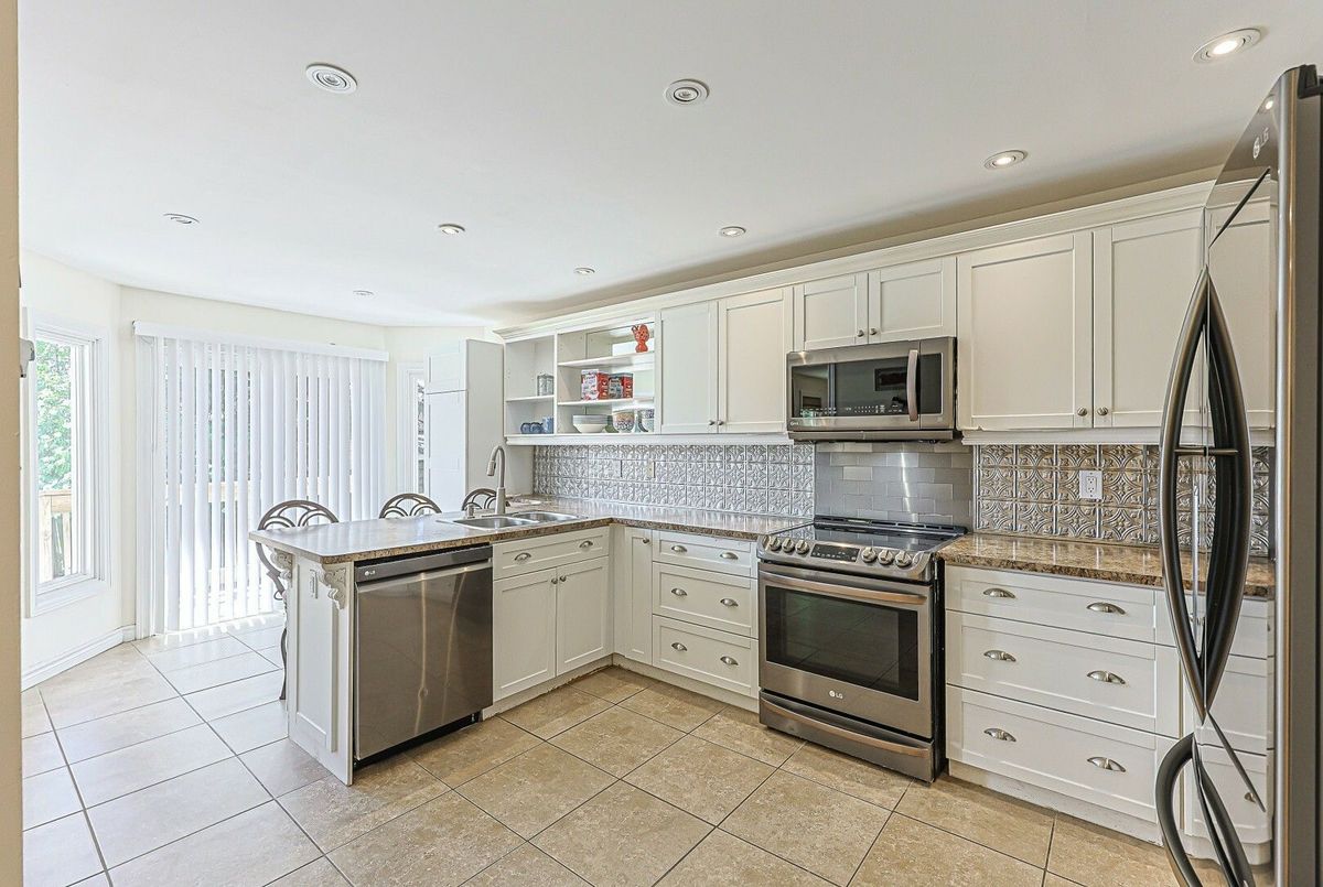 img-gallery