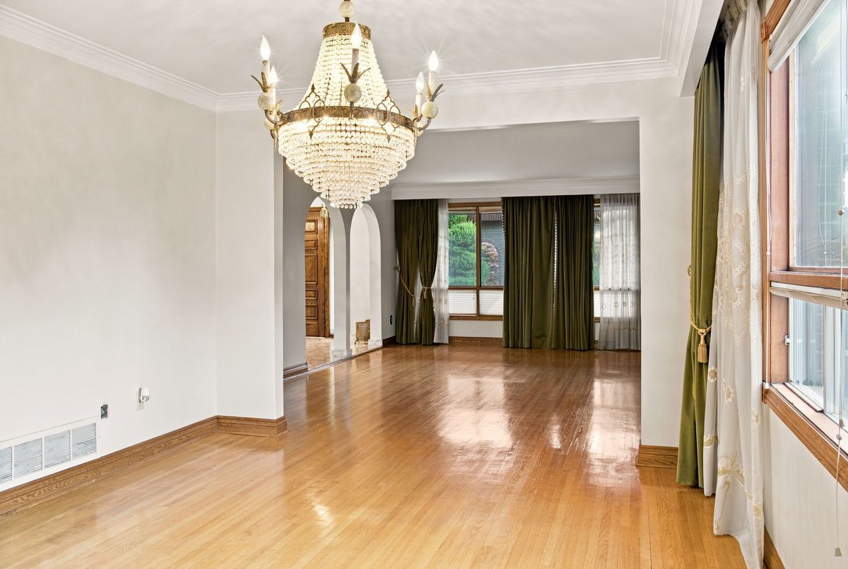 img-gallery