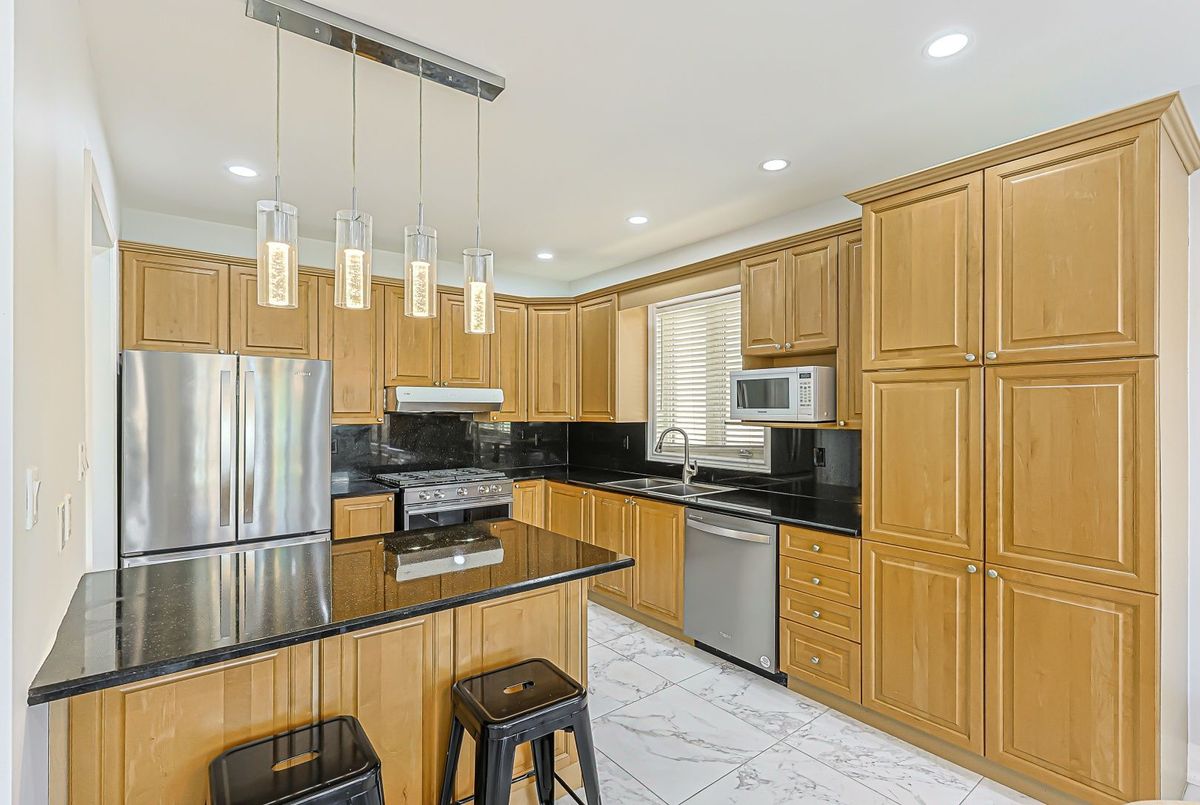 img-gallery