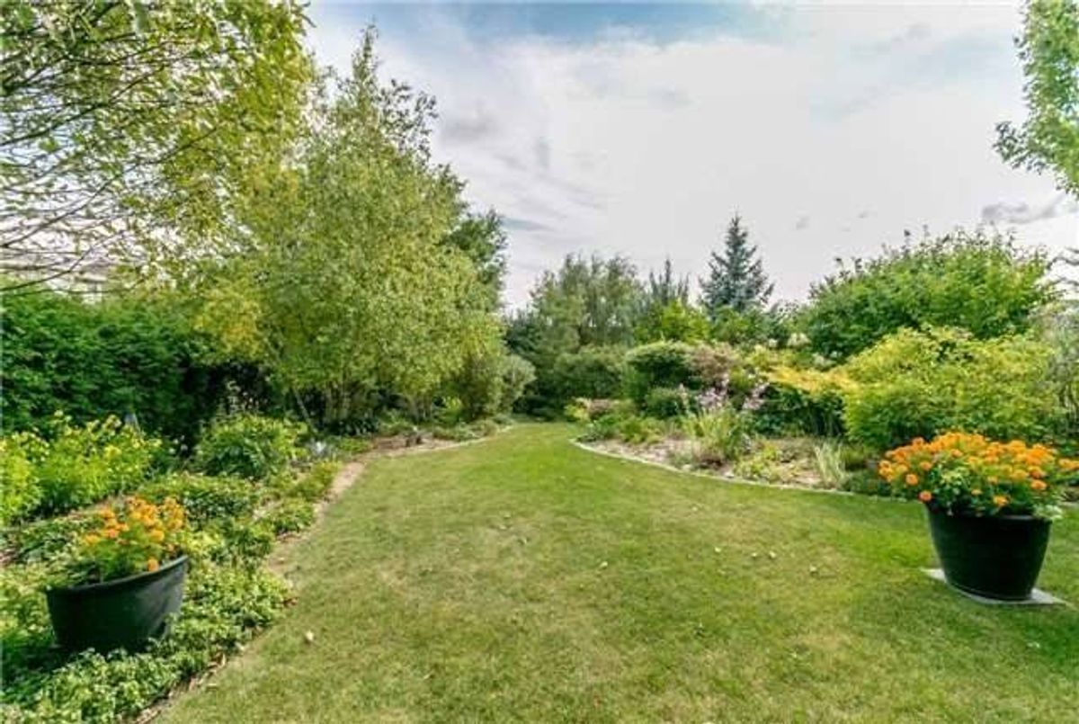 746 Stonehaven Ave 746 Stonehaven Ave Newmarket