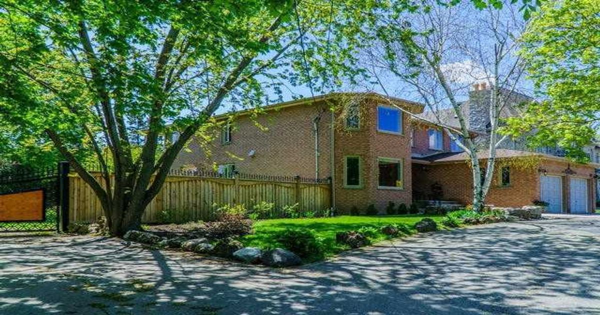 167 Arnold Ave Vaughan