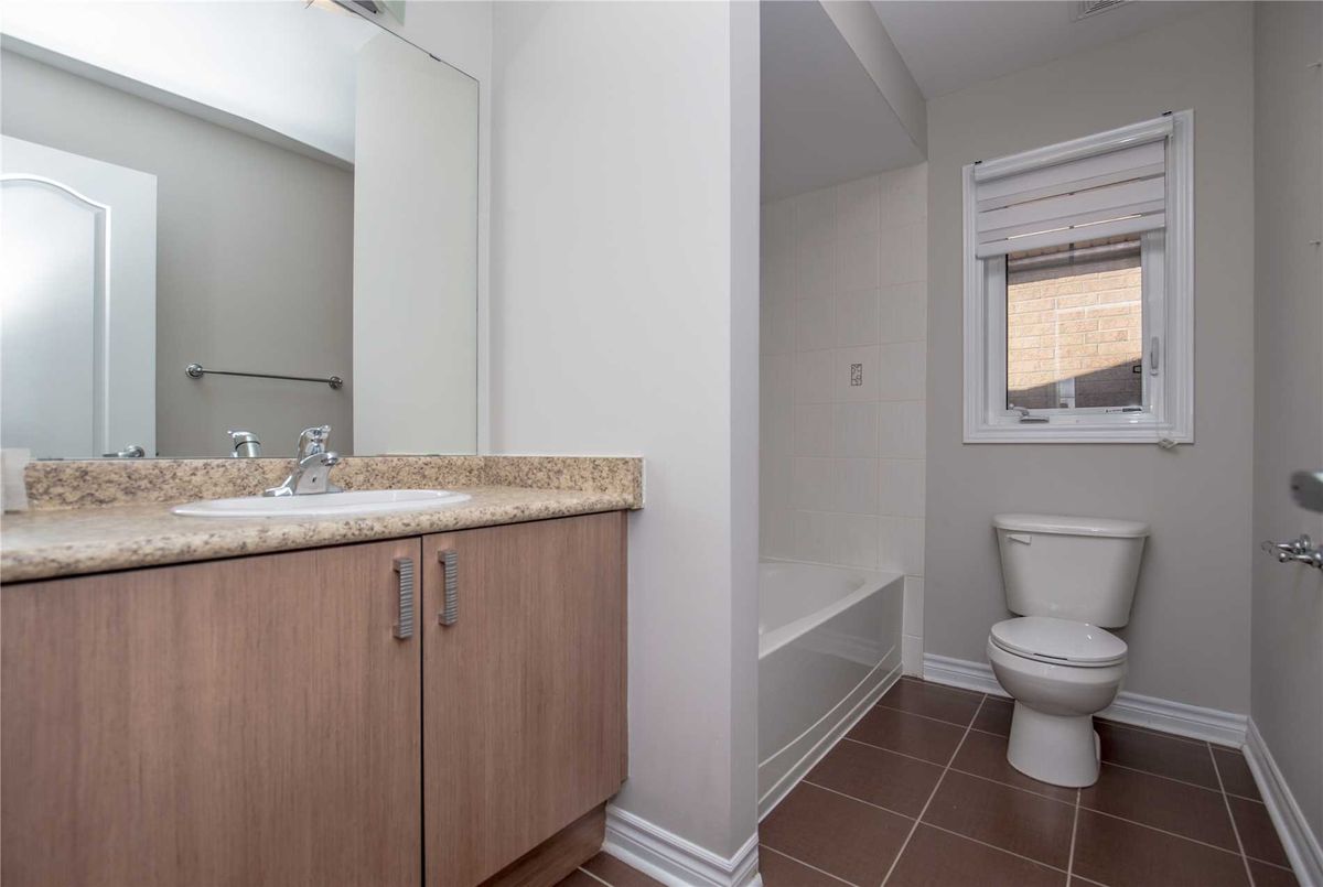 82 Puccini Dr 82 Puccini Dr Richmond Hill