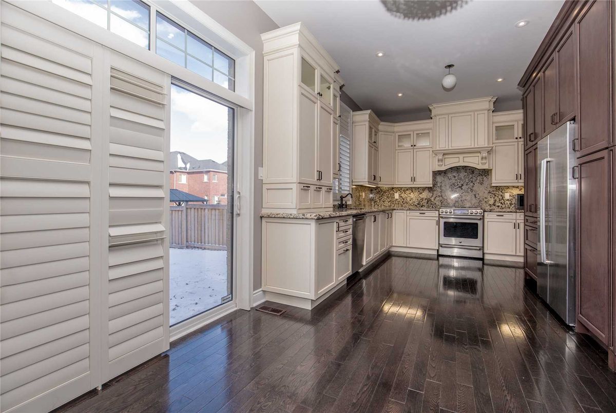 82 Puccini Dr 82 Puccini Dr Richmond Hill