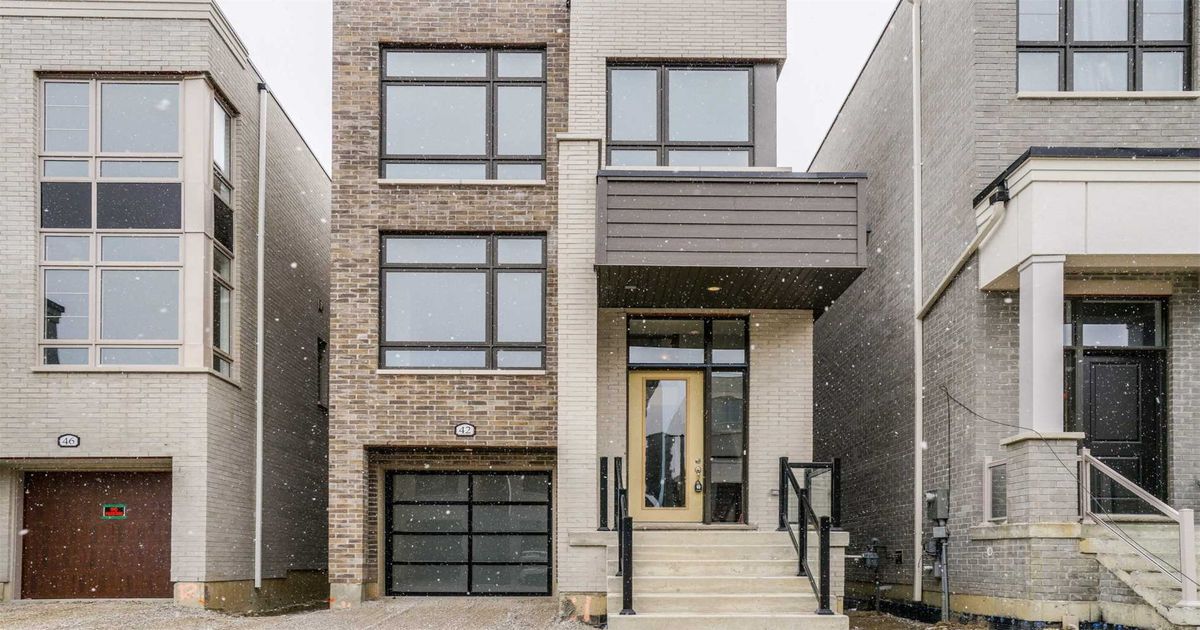 42 Hesperus Rd Vaughan
