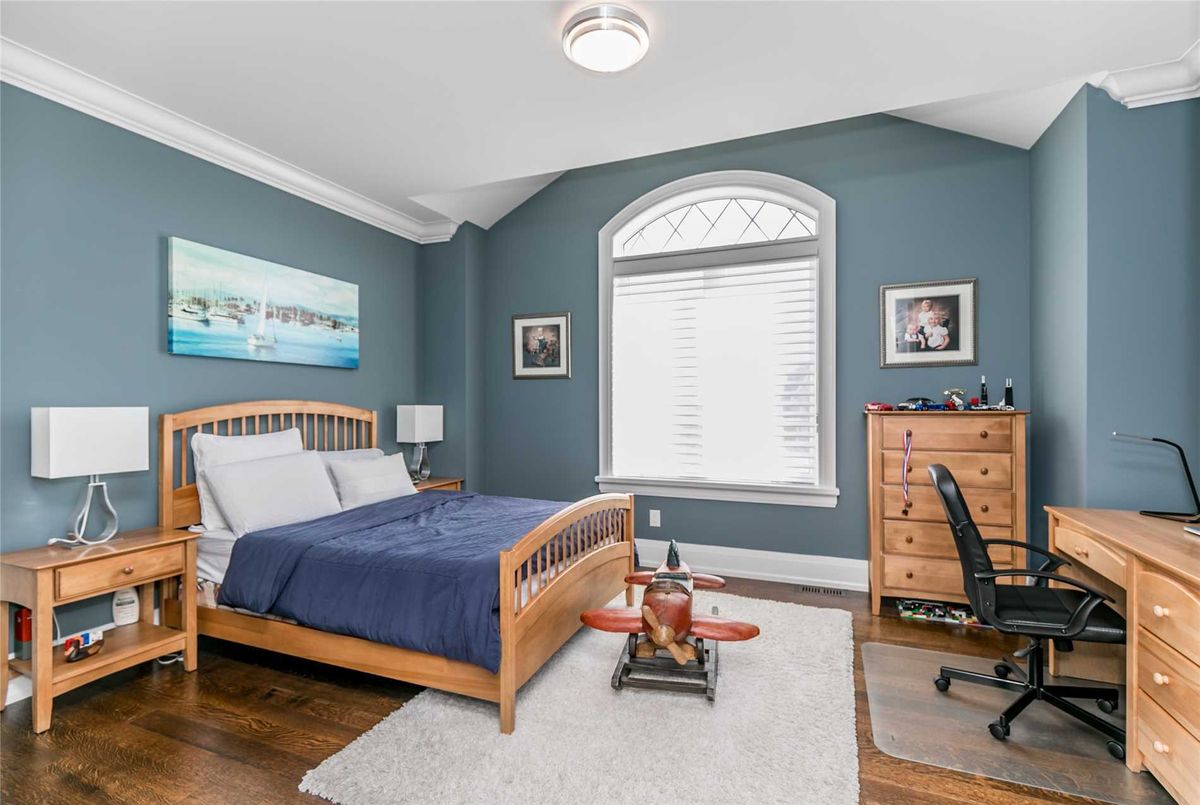 38 Cousins Crt 38 Cousins Crt Bradford West Gwillimbury