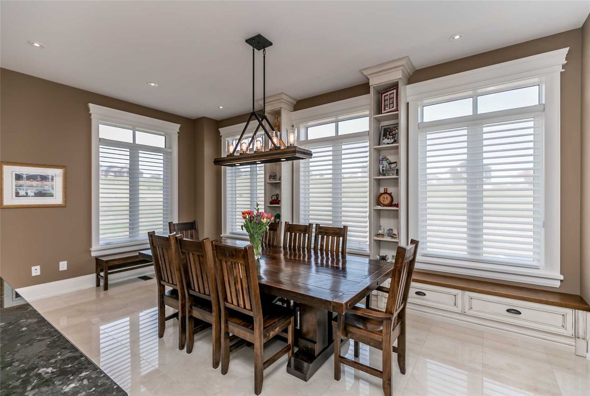 38 Cousins Crt 38 Cousins Crt Bradford West Gwillimbury