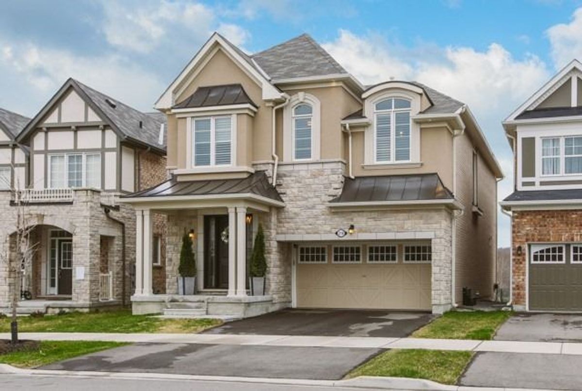 218 Baber Cres 218 Baber Cres Aurora