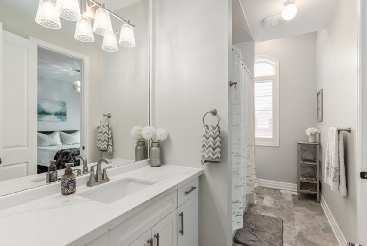 218 Baber Cres 218 Baber Cres Aurora