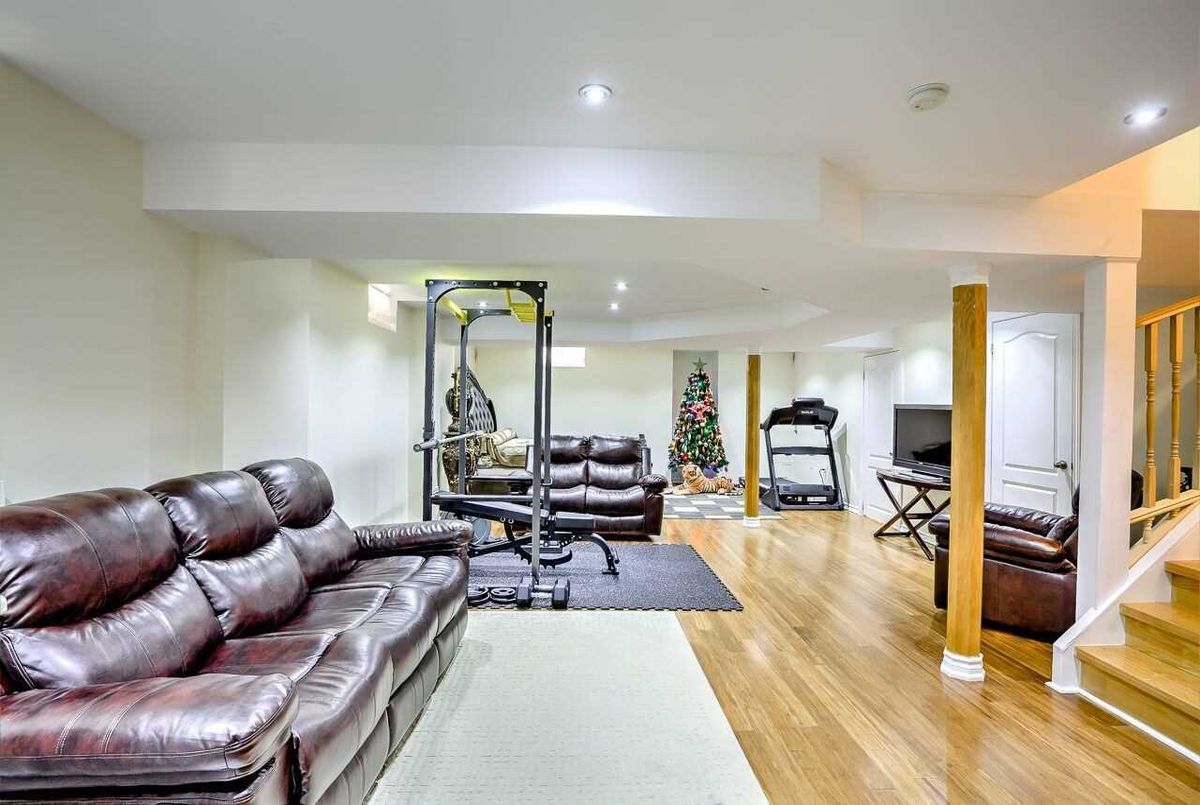 46 Belvia Dr 46 Belvia Dr Vaughan