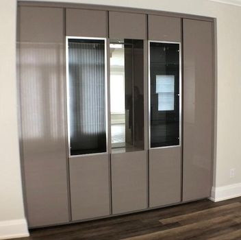 Condo 10360 Islington Ave Vaughan For {
  "AboveGradeFinishedArea": 0,
  "AboveGradeFinishedAreaSource": "",
  "AboveGradeFinishedAreaUnits": "",
  "Acreage": "",
  "Active": false,
  "Address": "10360 Islington Ave",
  "AirConditioning": "Central Air",
  "AirConditioningYN": true,
  "Amps": "",
  "Appliances": "",
  "ApproxAge": "",
  "ApproxSquareFootage": "2500-2749",
  "Area": "York",
  "AssessmentYear": "",
  "AssignmentYN": false,
  "AssociationAmenities": "",
  "AssociationFee": "",
  "AssociationFeeIncludes": "",
  "AssociationName": "",
  "AssociationYN": false,
  "Balcony": "",
  "Basement": "None ",
  "BasementYN": false,
  "BathroomsFull": 0,
  "BathroomsHalf": 0,
  "Bedrooms": 3,
  "BedroomsDisplay": "3",
  "BedroomsPlus": 0,
  "BedroomsTotal": 0,
  "BelowGradeFinishedArea": 0,
  "BelowGradeFinishedAreaSource": "",
  "BelowGradeFinishedAreaUnits": "",
  "Board": "Toronto Regional real Estate Board",
  "BuilderName": "",
  "BuildingAreaTotal": "2500-2749",
  "BuildingAreaUnits": "Sq Ft",
  "BuildingName": "",
  "BusinessName": "",
  "BusinessType": "",
  "BuyerAgencyCompensation": "2.25%",
  "BuyerAgencyCompensationType": "",
  "BuyerAgentAOR": "",
  "BuyerAgentEmail": "",
  "BuyerAgentFullName": "",
  "BuyerAgentId": "",
  "BuyerAgentMlsId": "",
  "BuyerAgentPhone": "",
  "BuyerOfficeId": "",
  "BuyerOfficeMlsId": "",
  "BuyerOfficeName": "",
  "BuyerOfficePhone": "",
  "CarportSpaces": 0,
  "Category": "MLS",
  "ChattelsYN": false,
  "City": "Vaughan",
  "ClassSearch": "Condo",
  "ClosedDate": "0001-01-01T00:00:00",
  "CoListAgentDesignation": "",
  "CoListAgentEmail": "",
  "CoListAgentID": "",
  "CoListAgentMLSID": "",
  "CoListAgentName": "",
  "CoListAgentPhone": "905-883-4922",
  "CoListOfficeID": "259003",
  "CoListOfficeMLSID": "259003",
  "CoListOfficeName": "RE/MAX HALLMARK REALTY LTD., BROKERAGE",
  "CommercialCondoFee": "",
  "CommercialCondoFeeFrequency": "",
  "CommercialCondoFees": "",
  "Commission": "2.25%",
  "Community": "Kleinburg",
  "CommunityFeatures": "",
  "Condition": "",
  "ConditionalExpiryDate": "0001-01-01T00:00:00",
  "ConditionOfSale": "",
  "CondoCorpNumber": "",
  "ConsentToAdvertiseYN": false,
  "ConstructionMaterials": "",
  "ContactAfterExpiryYN": false,
  "ContractDate": "2019-05-09T00:00:00",
  "Cooling": "Central Air",
  "CoolingYN": true,
  "Country": "",
  "CoverPhoto": "https://media.remarketer.ca/PROPTX/N4444002-1.jpg?tr=di-propertynoimage_pj5ksb5iM,f-jpg,q-90",
  "CrossStreet": "Islington Ave/ Stegman's Mill",
  "DaysOnMarket": 34,
  "DepositRequired": "",
  "Directions": "",
  "Disclosures": "",
  "DisplayAddress": "104-10360 Islington Ave",
  "DisplayAddressYN": true,
  "DistributeToInternetYN": true,
  "Drive": "",
  "Electric": "",
  "ElectricExpense": "",
  "ElectricOnPropertyYN": false,
  "ElectricYN": false,
  "ElementarySchool": "",
  "ElevatorYN": false,
  "Exclusions": "",
  "Expenses": "",
  "ExpiryDate": "2019-10-29T00:00:00",
  "Exposure": "",
  "Exterior": "",
  "ExteriorFeatures": "",
  "Extras": "Top Of The Line Appliances: 6 Burner Gas Stove, Fridge, Freezer, B/I Dishwasher, B/I Microwave, Custom Drapery, Automated Window Cover Lr, Dr & Kitchen, Central Vac & Acces, Gas Fireplace,  Rental:  2 Furnaces, Air, Humidfier & Hwt  $291.22",
  "FamilyRoom": "",
  "FireplaceTotal": 0,
  "FireplaceYN": false,
  "Flooring": "",
  "FloorPlans": "",
  "FoundationDetails": "",
  "Franchise": "",
  "FranchiseYN": false,
  "FurnishedYN": false,
  "GarageSpaces": 4.0,
  "GarageType": "Undergrnd",
  "GarageYN": false,
  "GasYN": false,
  "Geometry": {
    "lon": -79.6254,
    "lat": 43.8407
  },
  "GymYN": false,
  "HeatingYN": false,
  "HeatSource": "Gas",
  "HeatType": "Forced Air",
  "HighSchool": "",
  "HoldoverDays": "",
  "id": "N4444002_PROPTX",
  "IDX": "N",
  "IDXYN": false,
  "Inclusions": "",
  "InteriorFeatures": "",
  "Kitchens": 2,
  "KitchensPlus": 0,
  "LandLeaseAmount": "",
  "LandLeaseYN": false,
  "LastStatus": "Ter",
  "Latitude": 43.8407,
  "LaundryFeatures": "",
  "LaundryLevel": "",
  "Lease": "",
  "LeaseAgreement": "",
  "LeaseAgreementYN": false,
  "LeaseFrequency": "",
  "LeaseTerm": "",
  "LegalDescription": "",
  "Level": "",
  "ListAgentDesignation": "",
  "ListAgentEmail": "",
  "ListAgentID": "1121087",
  "ListAgentMLSID": "1121087",
  "ListAgentName": "JAMES WILLIAM ALEXIOU, Salesperson",
  "ListAgentPhone": "905-883-4922",
  "ListAOR": "",
  "ListBrokerage": "RE/MAX HALLMARK REALTY LTD., BROKERAGE",
  "ListingEntryDate": "2019-05-09T00:00:00",
  "ListingId": "N4444002",
  "ListingKey": "N4444002",
  "ListOfficeID": "259003",
  "ListOfficeMLSID": "259003",
  "ListOfficePhone": "905-883-4922",
  "ListPrice": 1888000,
  "ListPricePerUnit": 0,
  "ListPriceUnit": "",
  "LivingArea": "2500-2749",
  "LivingAreaSource": "",
  "LivingAreaUnits": "",
  "Locker": "Owned",
  "Longitude": -79.6254,
  "LotDepth": 0,
  "LotFeatures": "",
  "LotFront": 0,
  "LotIrregularities": "",
  "LotShape": "",
  "LotSizeArea": "",
  "LotSizeAreaUnits": "",
  "LotSizeCode": "",
  "LotSizeDimensions": "",
  "Maintenance": "1812.60",
  "Media": [],
  "MediaChangeTimestamp": "2019-06-12T12:06:57",
  "MLS": "N4444002",
  "MLSLastStatus": "Terminated",
  "MLSNumber": "N4444002",
  "MLSStatus": "Terminated",
  "Municipality": "Vaughan",
  "MunicipalityDistrict": "Vaughan",
  "NewConstructionYN": false,
  "NumberOfBuildings": 0,
  "NumberOfUnitsTotal": 0,
  "OccupantType": "",
  "OpenHouses": [],
  "OpenHouseYN": false,
  "OriginalPrice": 1888000,
  "OwnershipType": "",
  "ParcelNumber": "",
  "ParkingIncludedYN": false,
  "ParkingSpaces": 4,
  "PaymentFrequency": "",
  "PaymentMethod": "",
  "PetsPermitted": "Restrict",
  "PetsPermittedYN": false,
  "PhotoCount": 20,
  "PictureYN": false,
  "PoolFeatures": "",
  "PoolYN": false,
  "PossessionDate": "",
  "PostalCode": "L0J1C0",
  "PreviousListPrice": 1888000,
  "PriceChange": false,
  "PriceChangeTimestamp": "0001-01-01T00:00:00",
  "PriorMlsStatus": "Ter",
  "PrivateEntrance": "",
  "PrivateEntranceYN": false,
  "PrivateRemarks": "",
  "PropertyAttachedYN": false,
  "PropertyCondition": "",
  "PropertyFeatures": "",
  "PropertyManagementCompany": "",
  "PropertyStyleSearch": "2 Storey",
  "PropertySubType": "Condo Apt",
  "PropertySubTypeSearch": "Condo",
  "PropertyType": "Condo",
  "PropertyTypeSearch": "Residential",
  "Province": "Ontario",
  "PublicRemarks": "Spectacular 2 Storey Condo In Kleinburg., Approx 2600 Sq Ft With Multiple Balconies, Private Elevator, Custom Built-In   Thru-Out, Custom European Style Kitchen, Sleek Cabinet Doors On Fridge, Freezer & D/W, Main Level Master Bdrm, 2 Extra Bdrms On 2nd Floor, Main Level Family Rm & Den, 4 Bath, 4 Parking, 2 Oversized Lockers, Absolutely Splendid Village With Fine Dining, Charming Cafes, Enjoy The Mcmichael Gallery & Humber Valley Heritage Trails, A Must See!",
  "PurchaseContractDate": "0001-01-01T00:00:00",
  "RemarksForClients": "Spectacular 2 Storey Condo In Kleinburg., Approx 2600 Sq Ft With Multiple Balconies, Private Elevator, Custom Built-In Thru-Out, Custom European Style Kitchen, Sleek Cabinet Doors On Fridge, Freezer & D/W, Main Level Master Bdrm, 2 Extra Bdrms On 2nd Floor, Main Level Family Rm & Den, 4 Bath, 4 Parking, 2 Oversized Lockers, Absolutely Splendid Village With Fine Dining, Charming Cafes, Enjoy The Mcmichael Gallery & Humber Valley Heritage Trails, A Must See!",
  "Restricted": true,
  "RetirementYN": false,
  "RoadFrontageType": "",
  "RoadSurfaceType": "",
  "RollNumber": "",
  "Roof": "",
  "Rooms": [],
  "RoomsAboveGrade": 0,
  "RoomsBelowGrade": 0,
  "RoomsTotal": 0,
  "RoomsYN": false,
  "RTimestampSql": "2019-06-12T12:06:57",
  "SaleLease": "Sale",
  "SalesBrochure": "",
  "Sauna": "",
  "SaunaYN": false,
  "Sewers": "",
  "ShowingInstruction": "",
  "SignOnPropertyYN": false,
  "Sold": false,
  "SoldDate": "0001-01-01T00:00:00",
  "SoldPrice": 0,
  "Source": "PROPTX",
  "SourceSystemID": "",
  "SpaFeatures": "",
  "SpaYN": false,
  "SPLP": 100,
  "SqFtRangeMax": 2749,
  "SqFtRangeMin": 2500,
  "SqFtTotal": 0,
  "StandardStatus": "",
  "Status": "U",
  "Stories": "",
  "StoriesTotal": "",
  "StreetAbbreviation": "",
  "StreetDirection": "",
  "StreetName": "Islington",
  "StreetNumber": "10360",
  "StreetSuffix": "Ave",
  "StreetSuffixCode": "",
  "StructureType": "",
  "Style": "2-Storey",
  "SubLeaseYN": false,
  "Summary": "listingkey:N4444002 | mls_number:N4444002 | community:Kleinburg | property_type:Condo | property_subtype:Condo Apt | building_type:Condo Apt | building_style:2-Storey | list_price:1888000 | list_date:5/9/2019 12:00:00 AM | sold_price:0 | sold_date:1/1/0001 12:00:00 AM | bed:3 | bath:4 | active:False | sold:False | source:PROPTX | transaction:Sale | listing_office:RE/MAX HALLMARK REALTY LTD., BROKERAGE | thumbnail:https://media.remarketer.ca/PROPTX/N4444002-1.jpg?tr=di-propertynoimage_pj5ksb5iM,f-jpg,w-600,h-600,q-90,c-maintain_ratio,fo-center",
  "SurveyType": "",
  "SurveyYear": "",
  "SurveyYN": false,
  "SuspendedDate": "0001-01-01T00:00:00",
  "TaxAssessedValue": "",
  "Taxes": 12006.96,
  "TaxLegalDescription": "",
  "TaxYear": "2019",
  "TenantPays": "",
  "TerminatedDate": "0001-01-01T00:00:00",
  "Thumbnail": "https://media.remarketer.ca/PROPTX/N4444002-1.jpg?tr=di-propertynoimage_pj5ksb5iM,f-jpg,w-600,h-600,q-90,c-maintain_ratio,fo-center",
  "TimeShareYN": false,
  "TimestampSql": "2019-06-12T12:06:57",
  "TMI": "",
  "TotalArea": "2500-2749",
  "TotalAreaUnit": "",
  "TotalParkingSpaces": 4,
  "Type": "Condo Apt",
  "TypeSearch": "Apartment Unit",
  "UFFI": "",
  "UnitNumber": "104",
  "Units": "",
  "UnparsedAddress": "",
  "Use": "",
  "Utilities": "",
  "UtilityExpenses": "",
  "View": "",
  "VirtualTour3DURL": "",
  "VirtualTourURL": "",
  "VirtualTourURLUnbranded": "",
  "Volts": "",
  "Warranty": "",
  "WarrantyYN": false,
  "Washrooms": 4,
  "Water": "",
  "WaterBodyName": "",
  "WaterBodyType": "",
  "WaterExpense": "",
  "Waterfront": "",
  "WaterFrontage": "",
  "WaterFrontageFt": "",
  "WaterfrontYN": false,
  "WaterIncluded": "",
  "WaterSupplyTypes": "",
  "WaterView": "",
  "WaterYN": false,
  "WellCapacity": "",
  "WellCapacityUnits": "",
  "WellDepth": "",
  "WellDepthUnits": "",
  "Winterized": "",
  "YearBuilt": "",
  "Zoning": ""
}.(string)property[