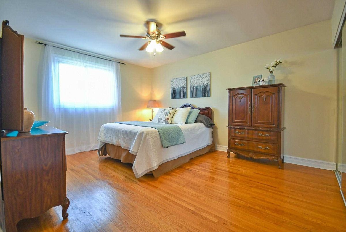 33 John Dexter Pl 33 John Dexter Pl Markham