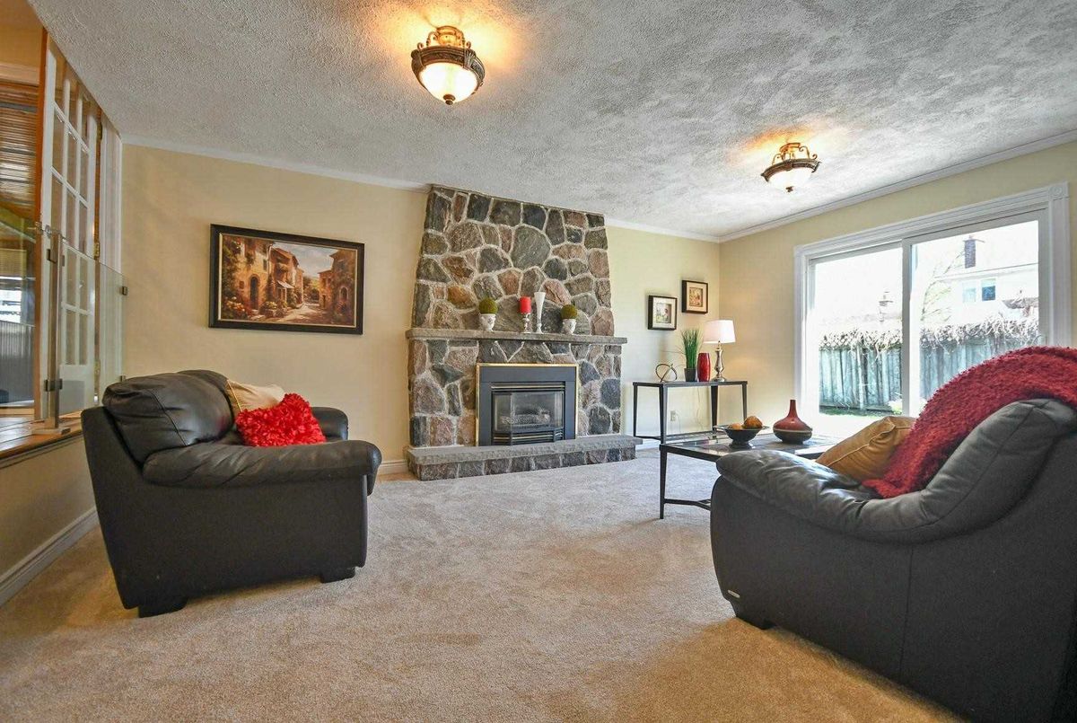 33 John Dexter Pl 33 John Dexter Pl Markham