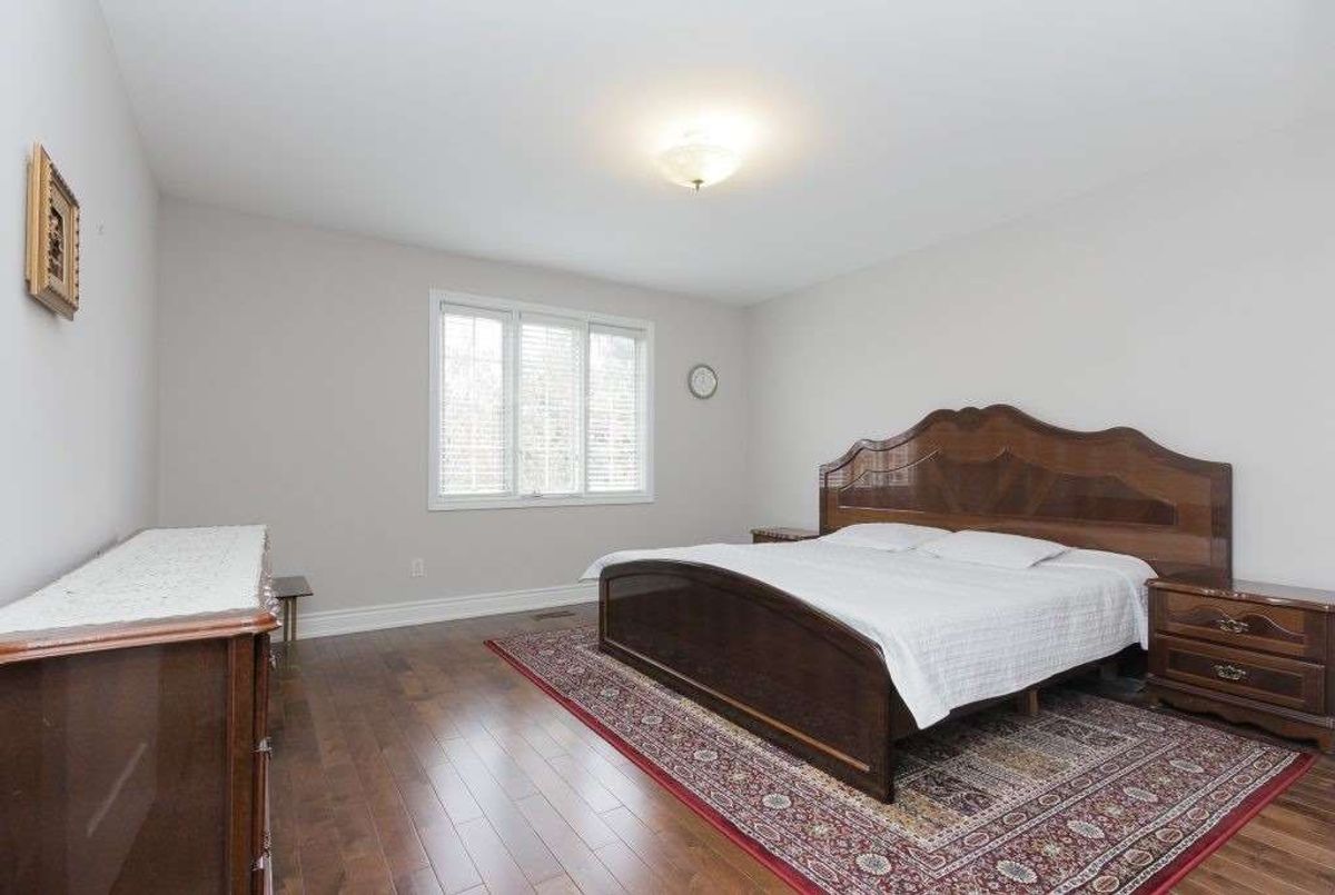 26 Hillholm Blvd 26 Hillholm Blvd Richmond Hill
