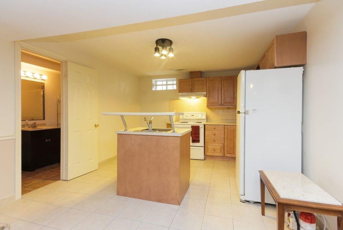 26 Hillholm Blvd 26 Hillholm Blvd Richmond Hill