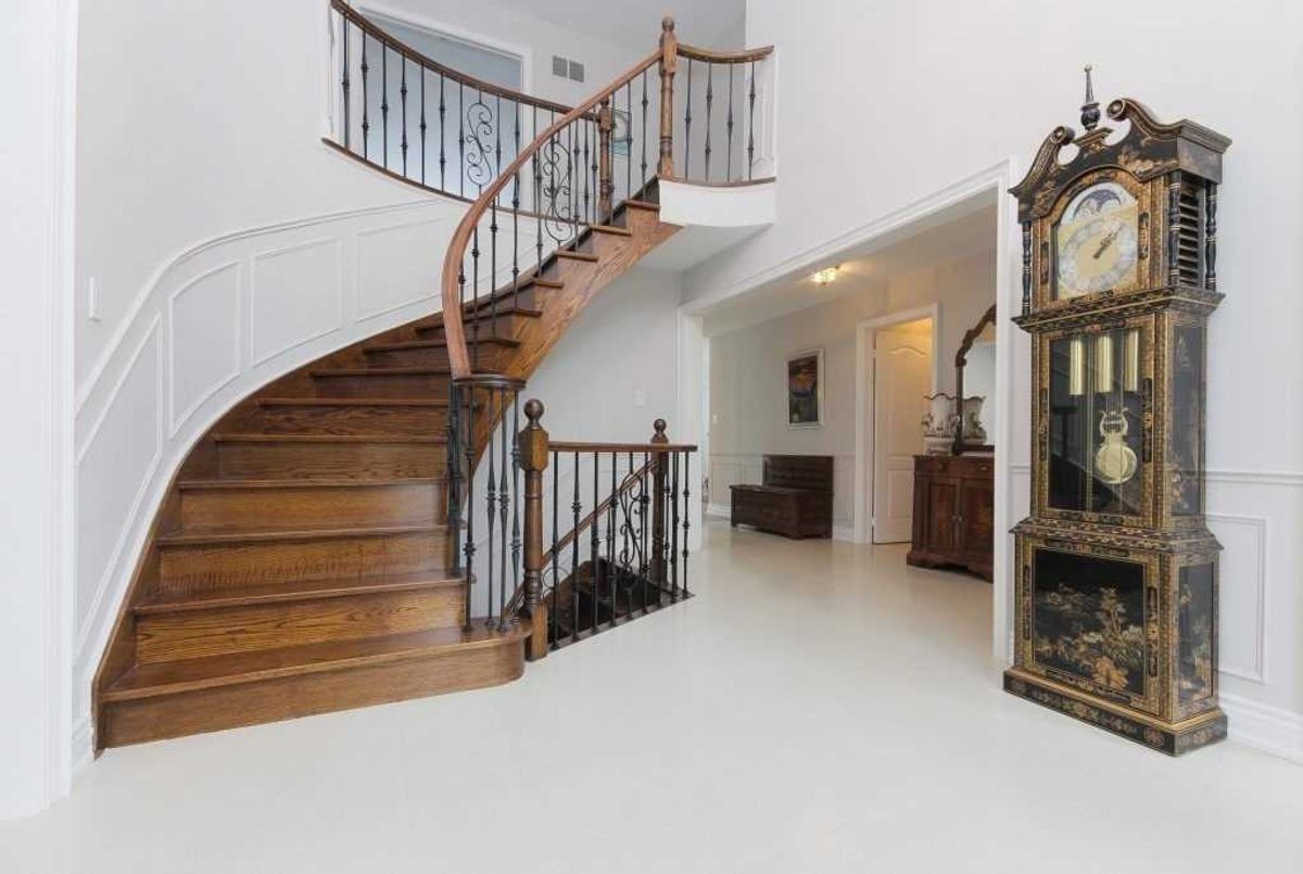 26 Hillholm Blvd 26 Hillholm Blvd Richmond Hill