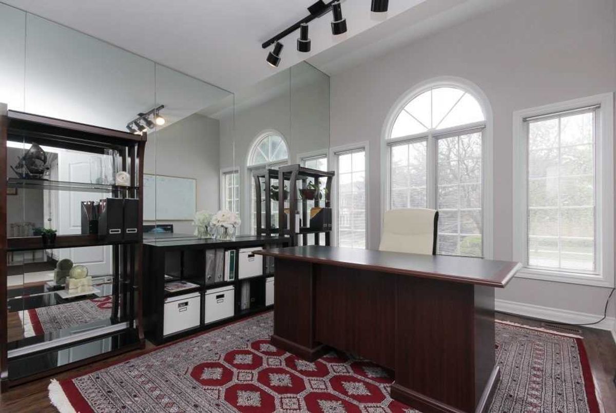 26 Hillholm Blvd 26 Hillholm Blvd Richmond Hill