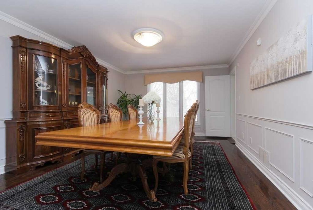 26 Hillholm Blvd 26 Hillholm Blvd Richmond Hill