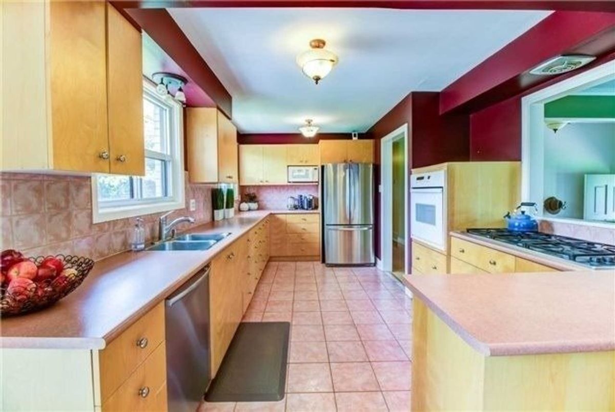 57 Norman Dr 57 Norman Dr King