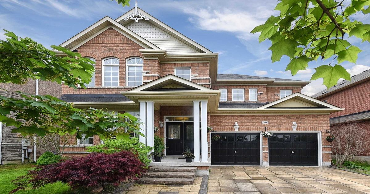 40 Smoothwater Terr Markham