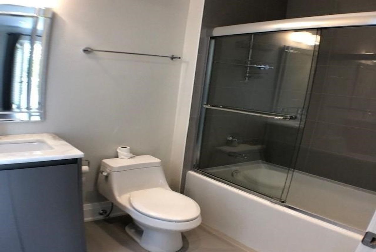 104-10360 Islington Ave 104-10360 Islington Ave Vaughan
