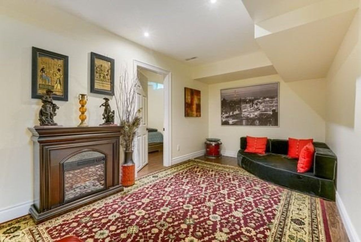 27 Bradbeer Cres 27 Bradbeer Cres Vaughan