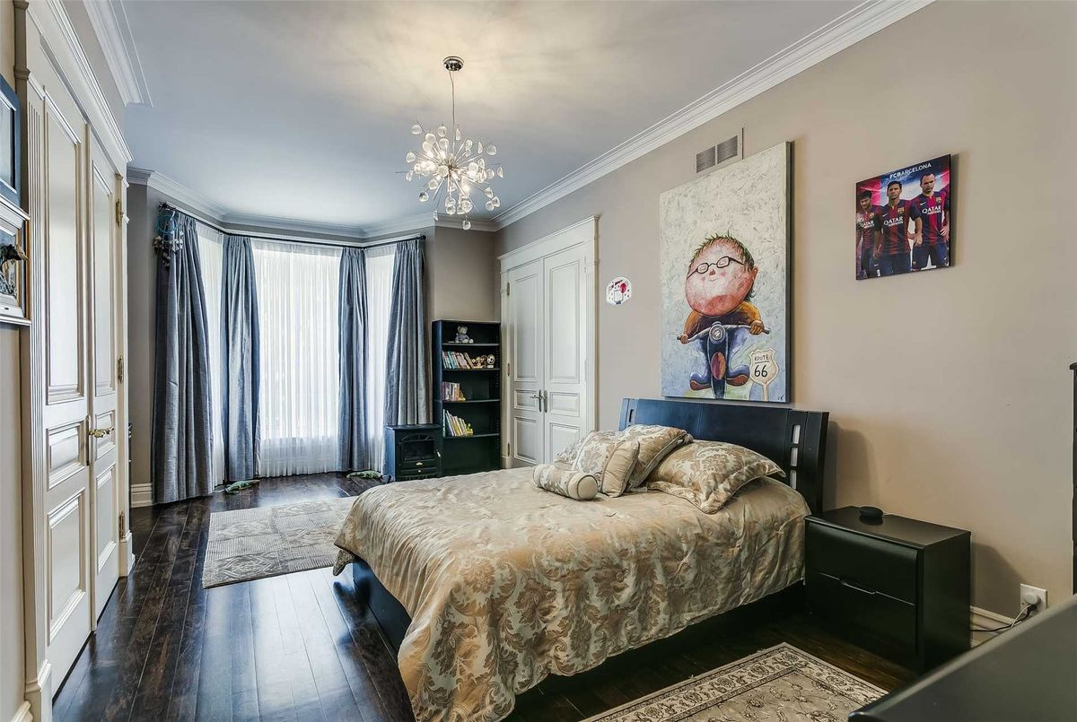 16 Finesse Crt 16 Finesse Crt Richmond Hill