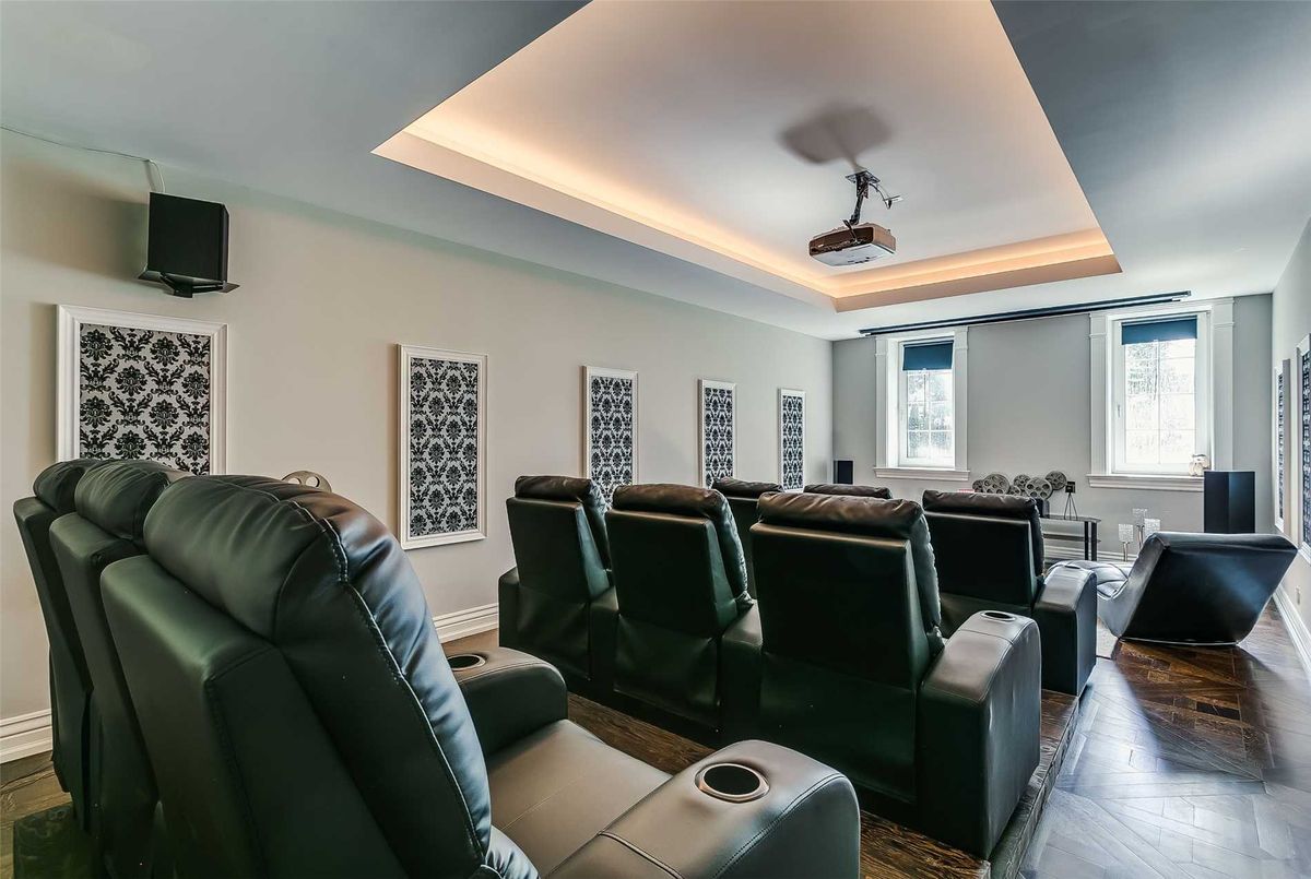 16 Finesse Crt 16 Finesse Crt Richmond Hill
