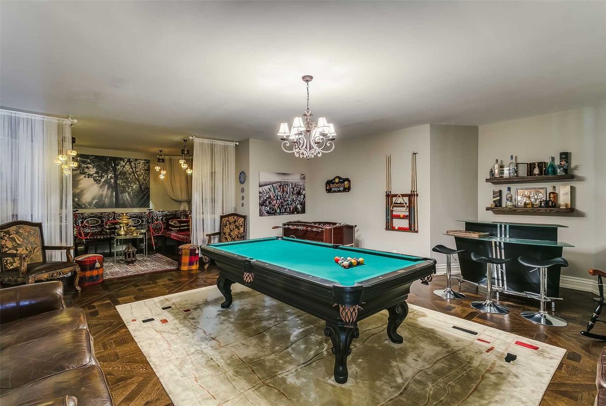 16 Finesse Crt 16 Finesse Crt Richmond Hill