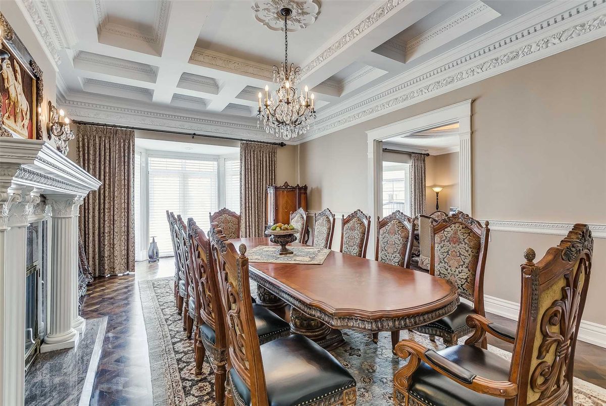 16 Finesse Crt 16 Finesse Crt Richmond Hill