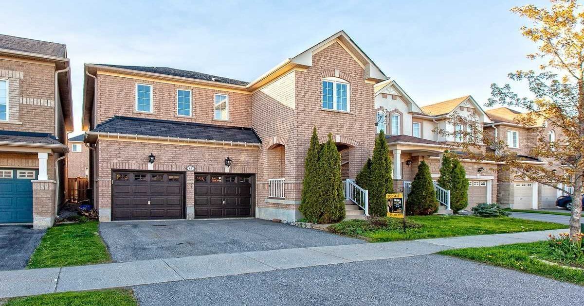 82 Barnwood Dr Richmond Hill