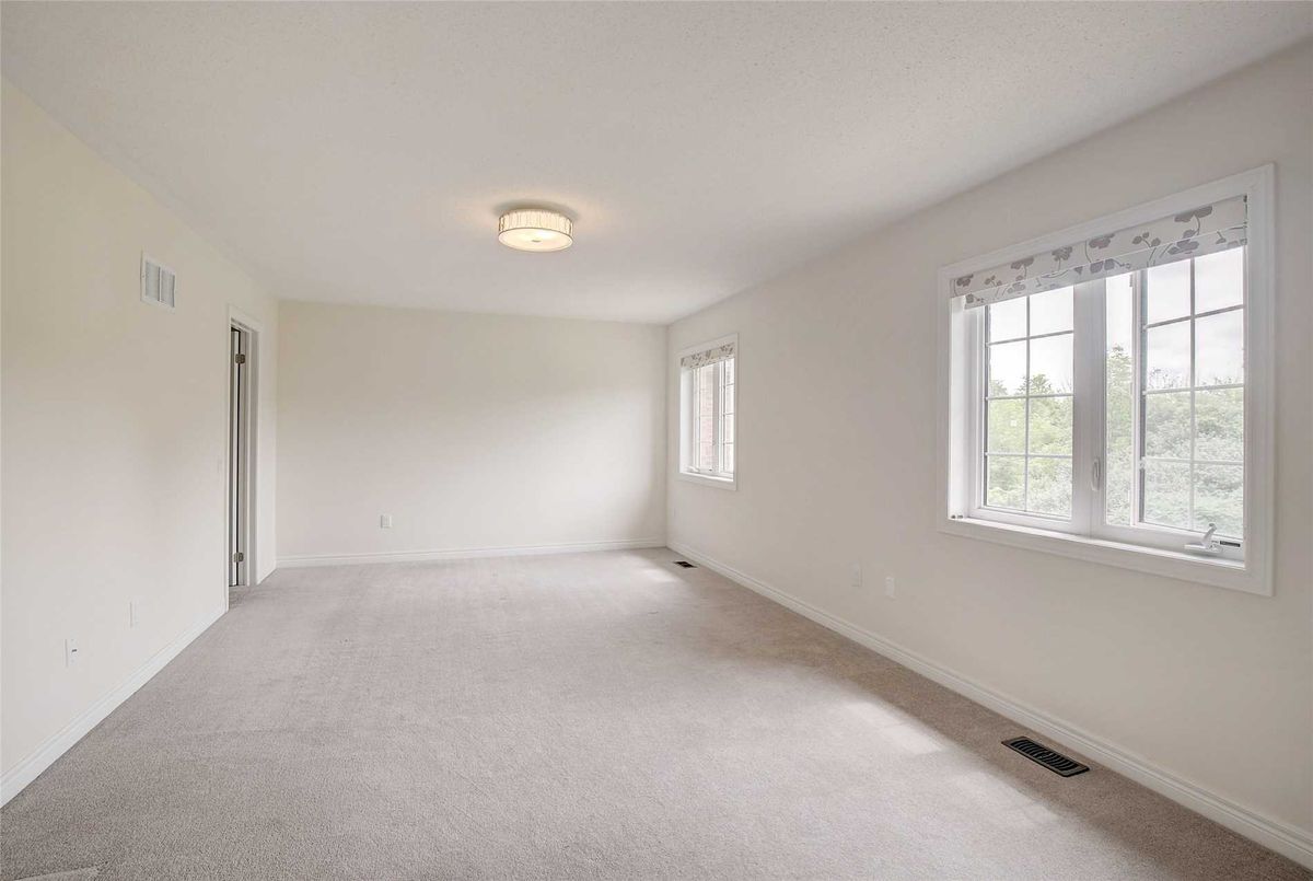 577 Clifford Perry Pl 577 Clifford Perry Pl Newmarket