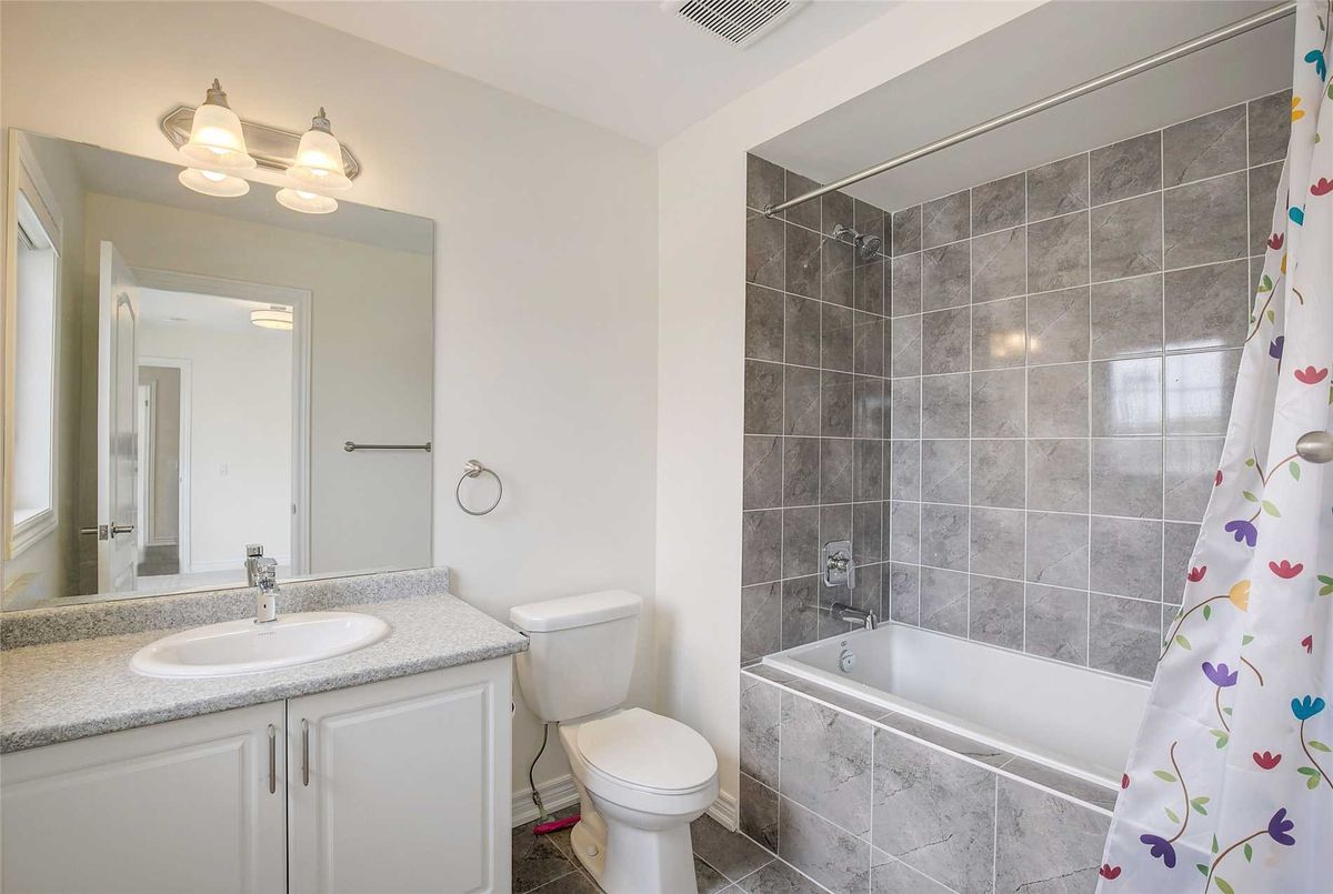 577 Clifford Perry Pl 577 Clifford Perry Pl Newmarket