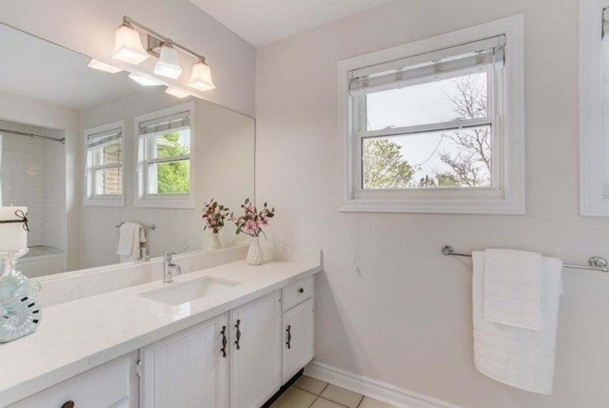 27 Bishopsbridge Cres 27 Bishopsbridge Cres Richmond Hill