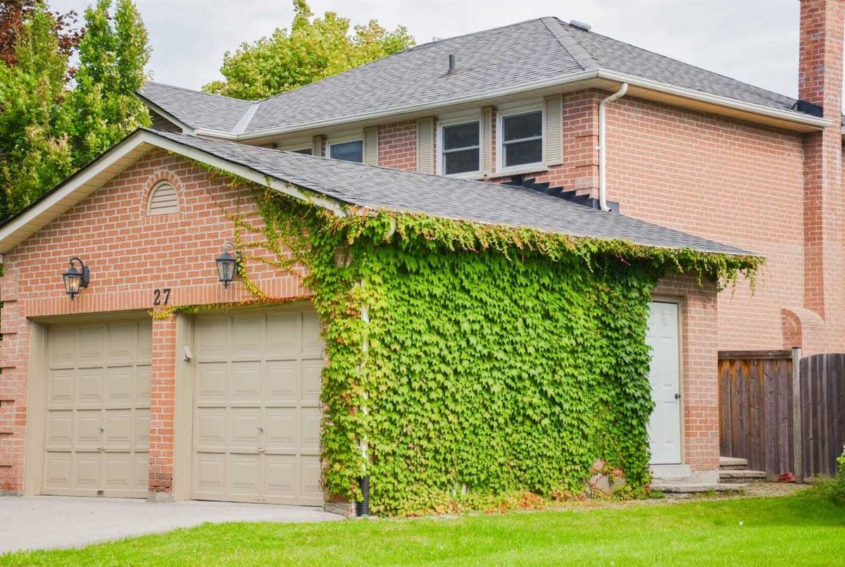 27 Bishopsbridge Cres 27 Bishopsbridge Cres Richmond Hill
