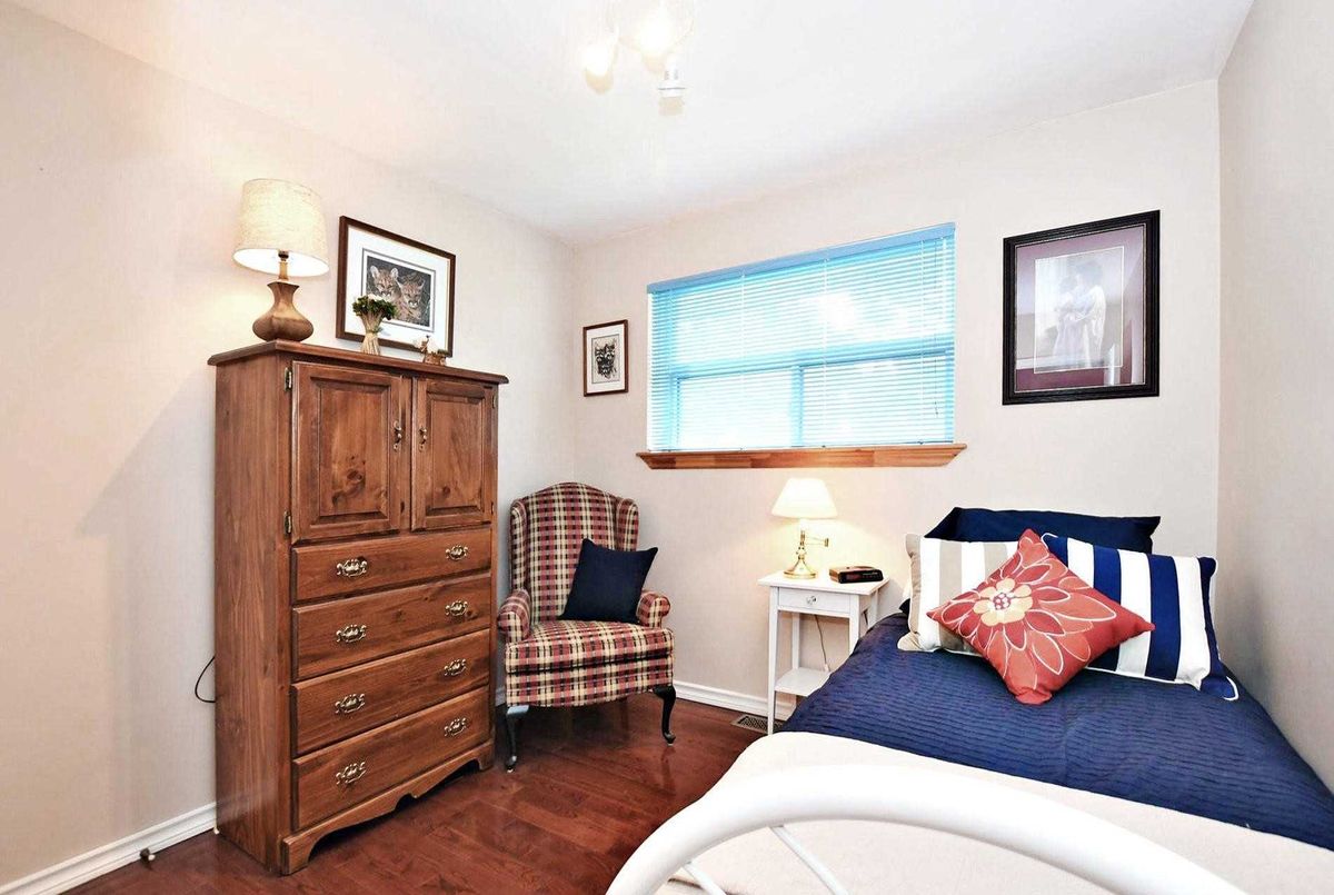 26 Gosling Rd 26 Gosling Rd Vaughan