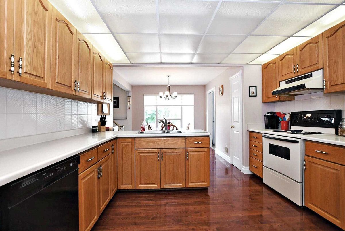 26 Gosling Rd 26 Gosling Rd Vaughan