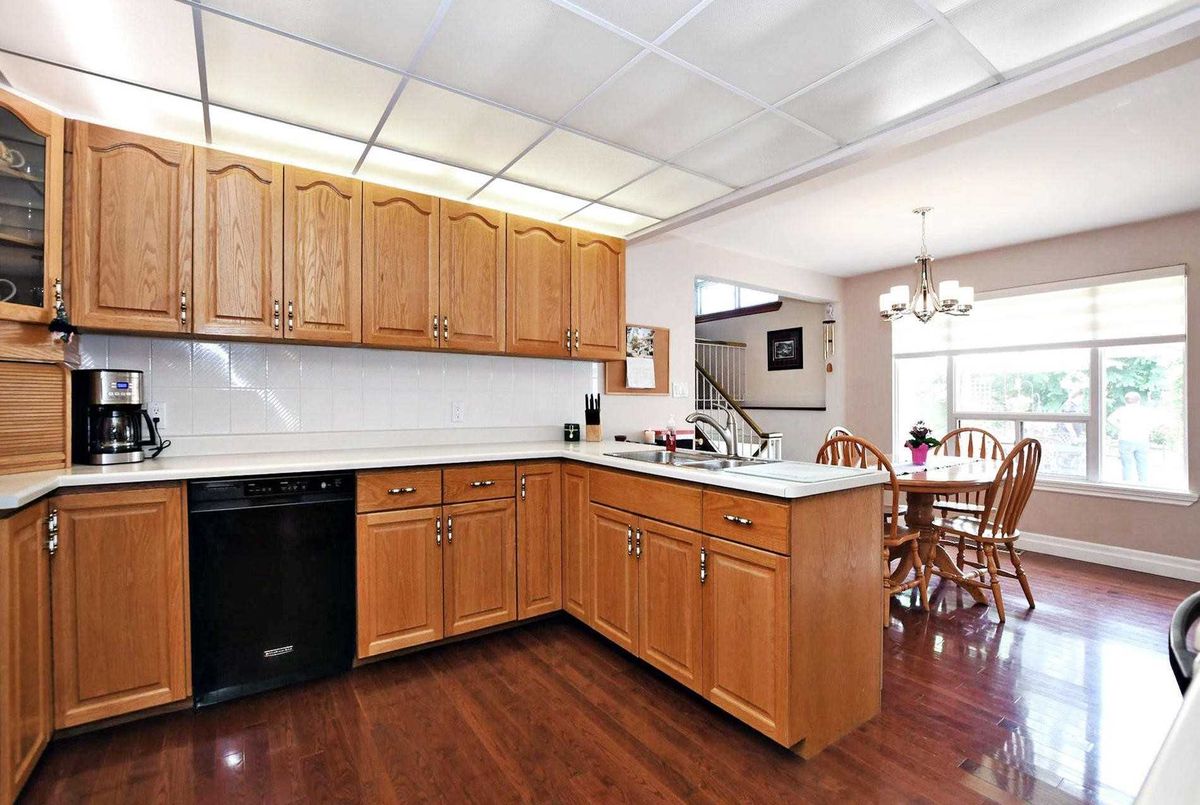 26 Gosling Rd 26 Gosling Rd Vaughan