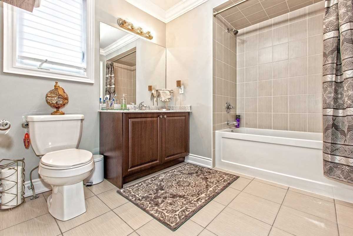 292 Neilly Rd 292 Neilly Rd Innisfil