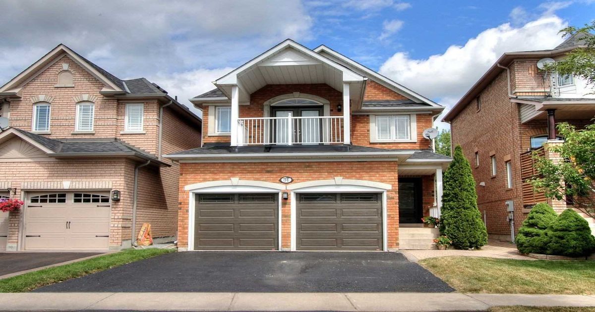 34 Snowy Meadow Ave Richmond Hill