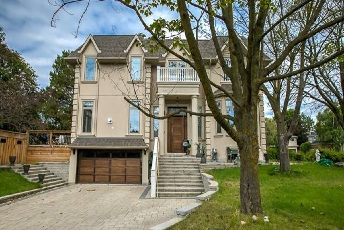 206 Bayview Fairways Dr 206 Bayview Fairways Dr Markham