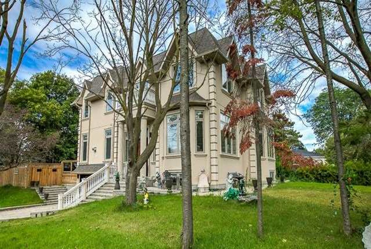 206 Bayview Fairways Dr 206 Bayview Fairways Dr Markham