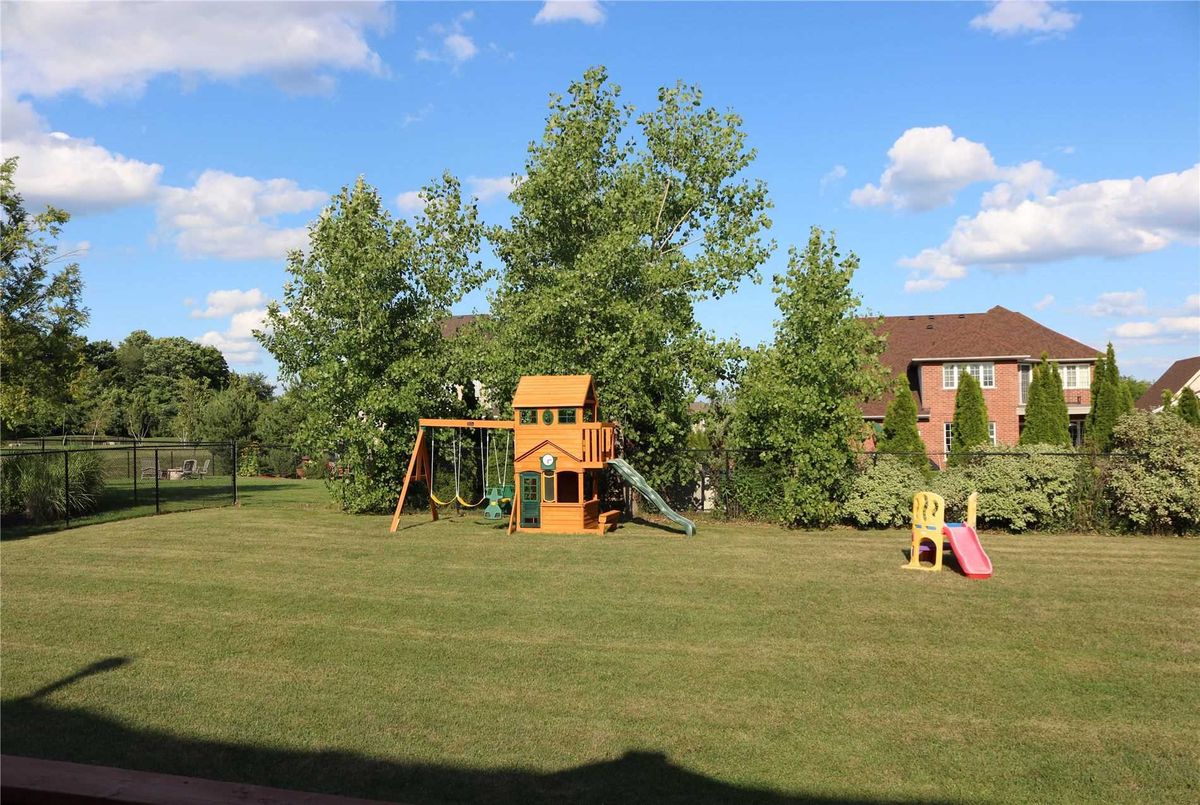 56 Hunterwood Chse 56 Hunterwood Chse Vaughan