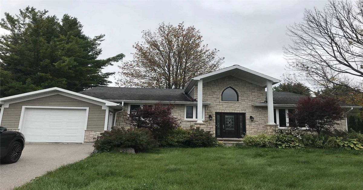 21 Sharon Blvd East Gwillimbury