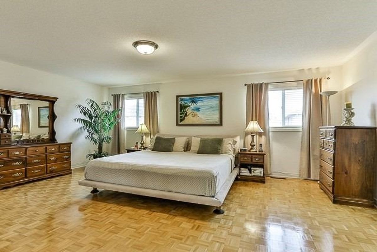 77 Forecastle Rd 77 Forecastle Rd Vaughan
