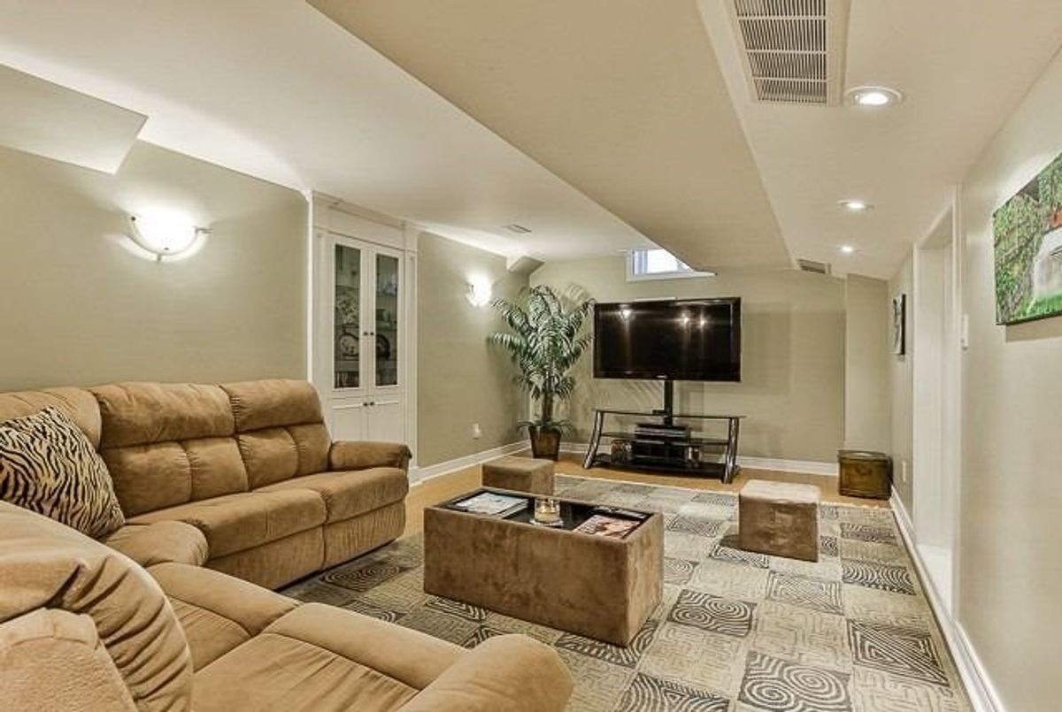 77 Forecastle Rd 77 Forecastle Rd Vaughan